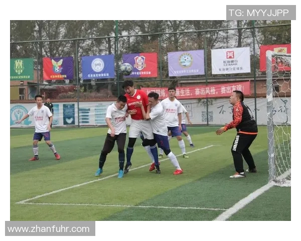 天山雪豹足球队奋勇拼搏展现团队精神与竞技风采的壮丽篇章 天山雪豹足球队奋勇拼搏展现团队精神与竞技风采的壮丽篇章